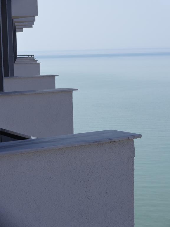 Apartment On Khimshiashvili Батуми Экстерьер фото