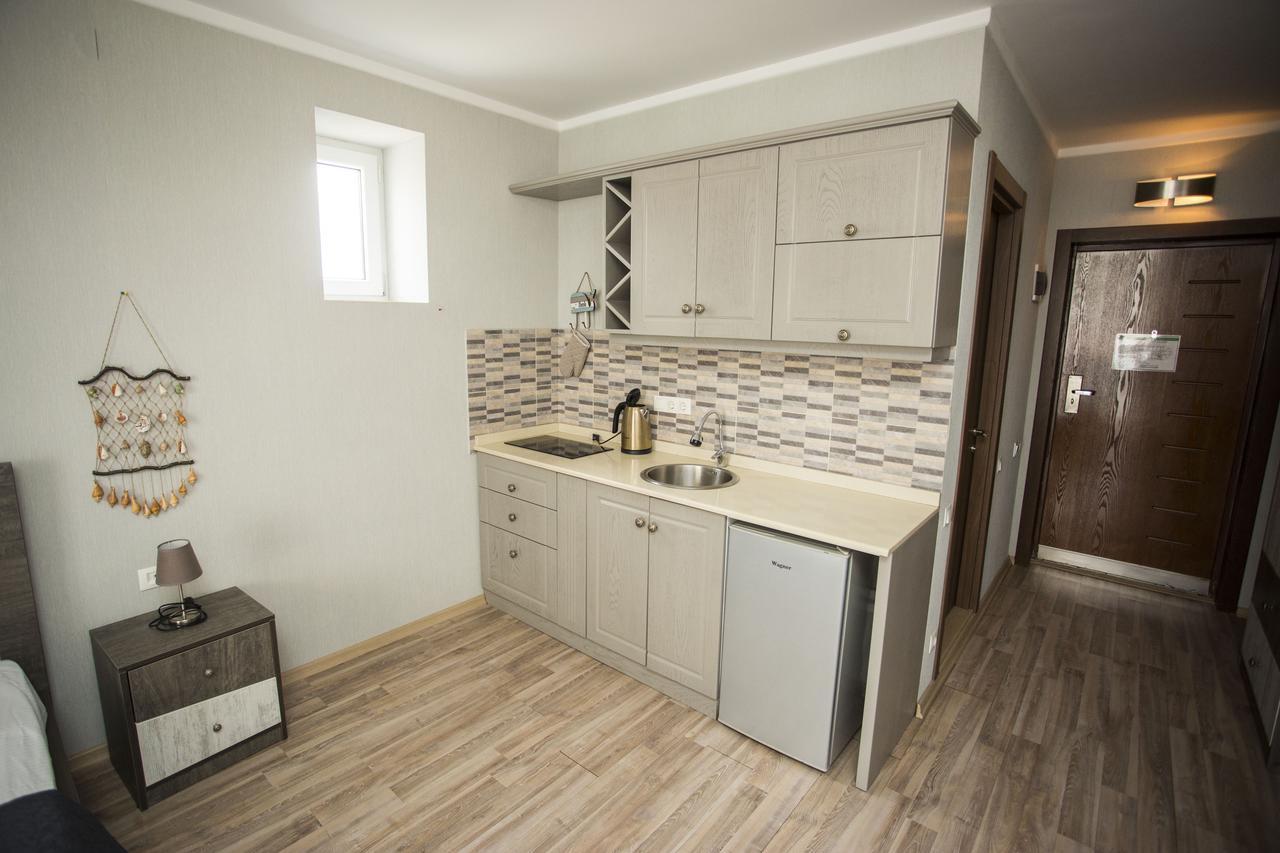 Apartment On Khimshiashvili Батуми Экстерьер фото